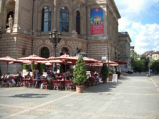 Opernplatz Café.JPG